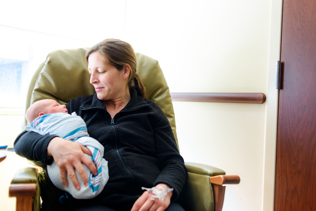 saginaw newborn photographer - TL-05